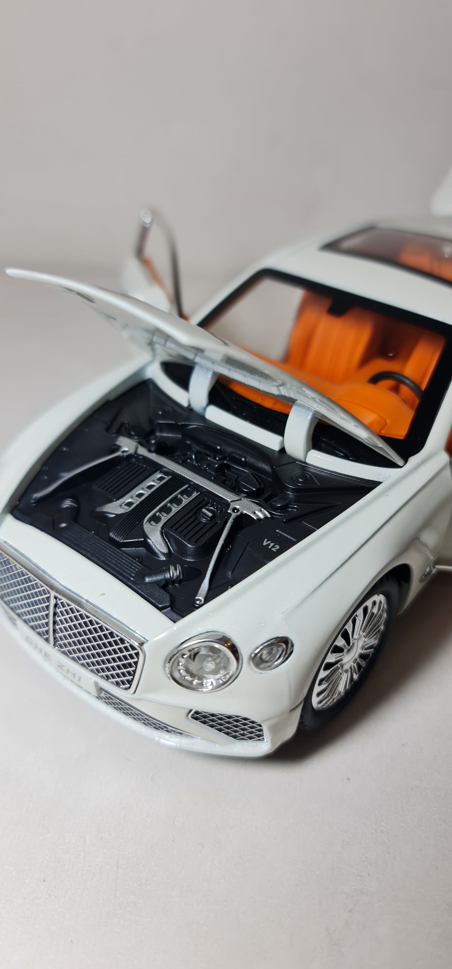 BENTELY CONTINENTAL G.T