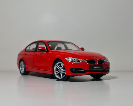 BMW F30