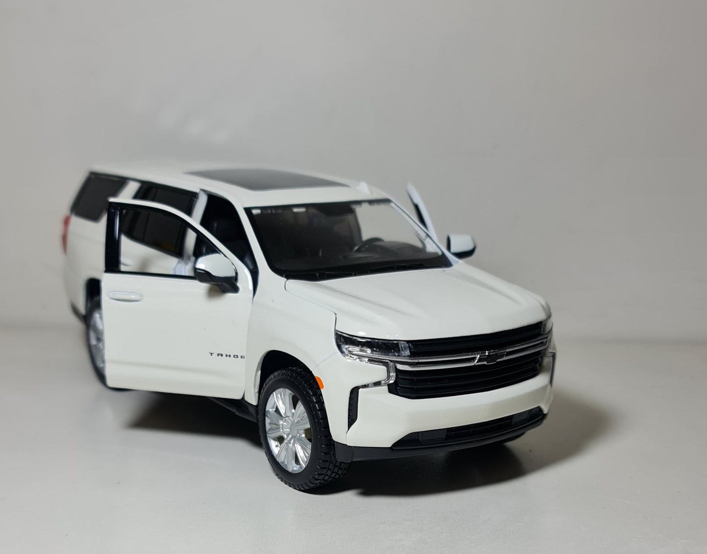 CHEVROLET TAHOE 2021