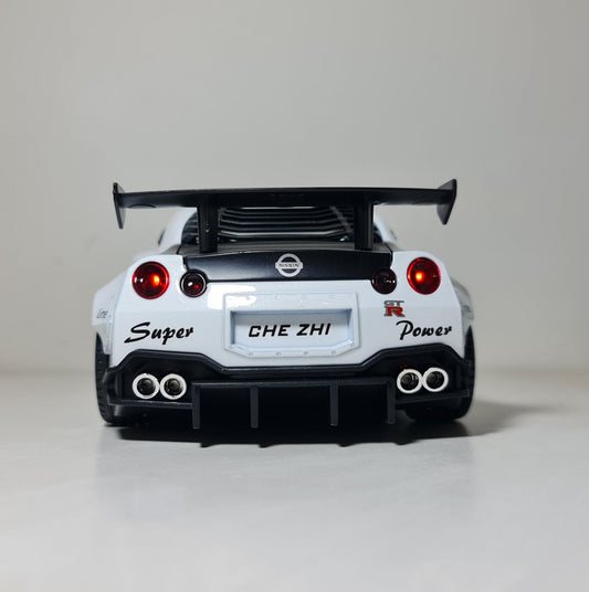 NISSAN GTR R35 (MODIFIED KIT)