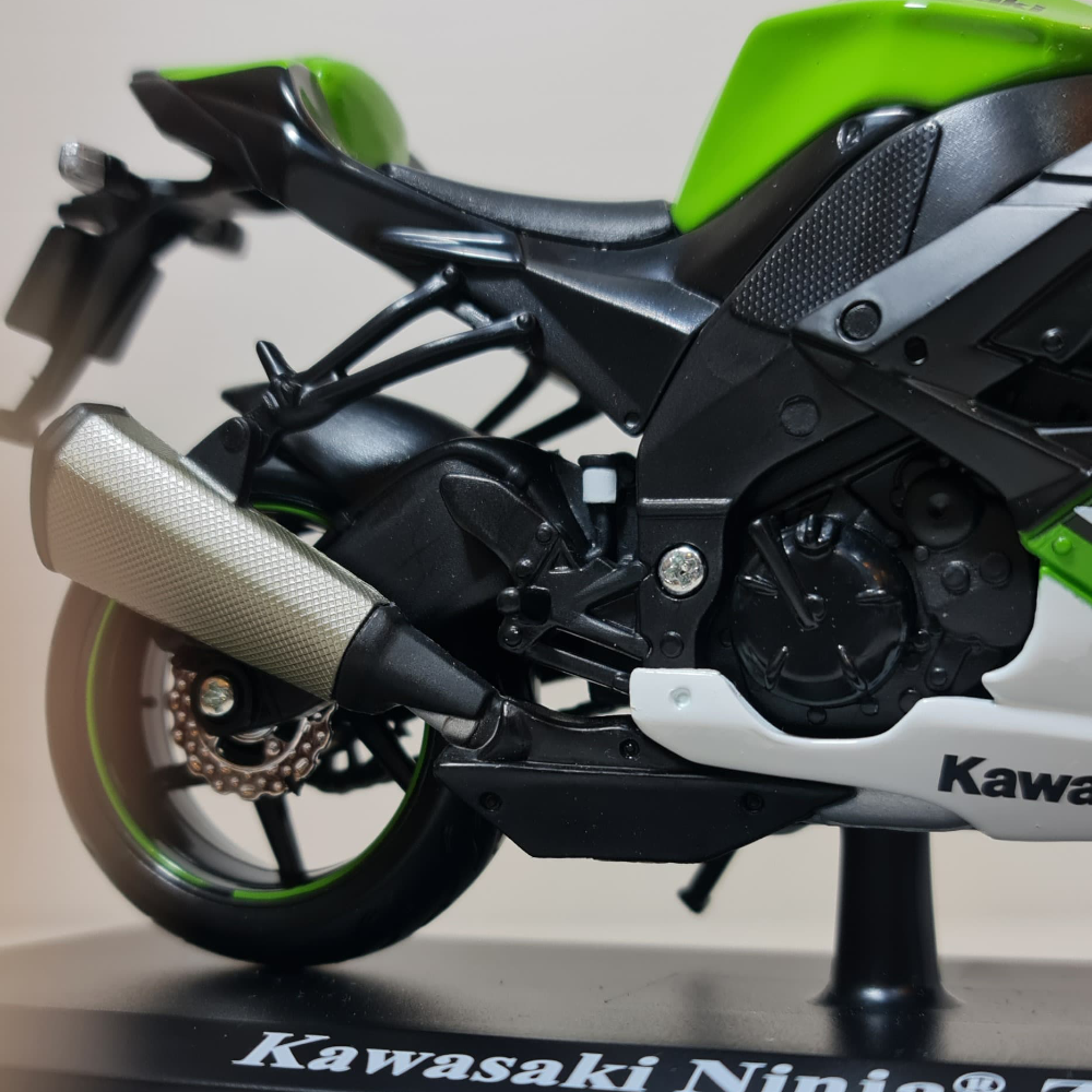 KAWASAKI NINJA ZX-10R