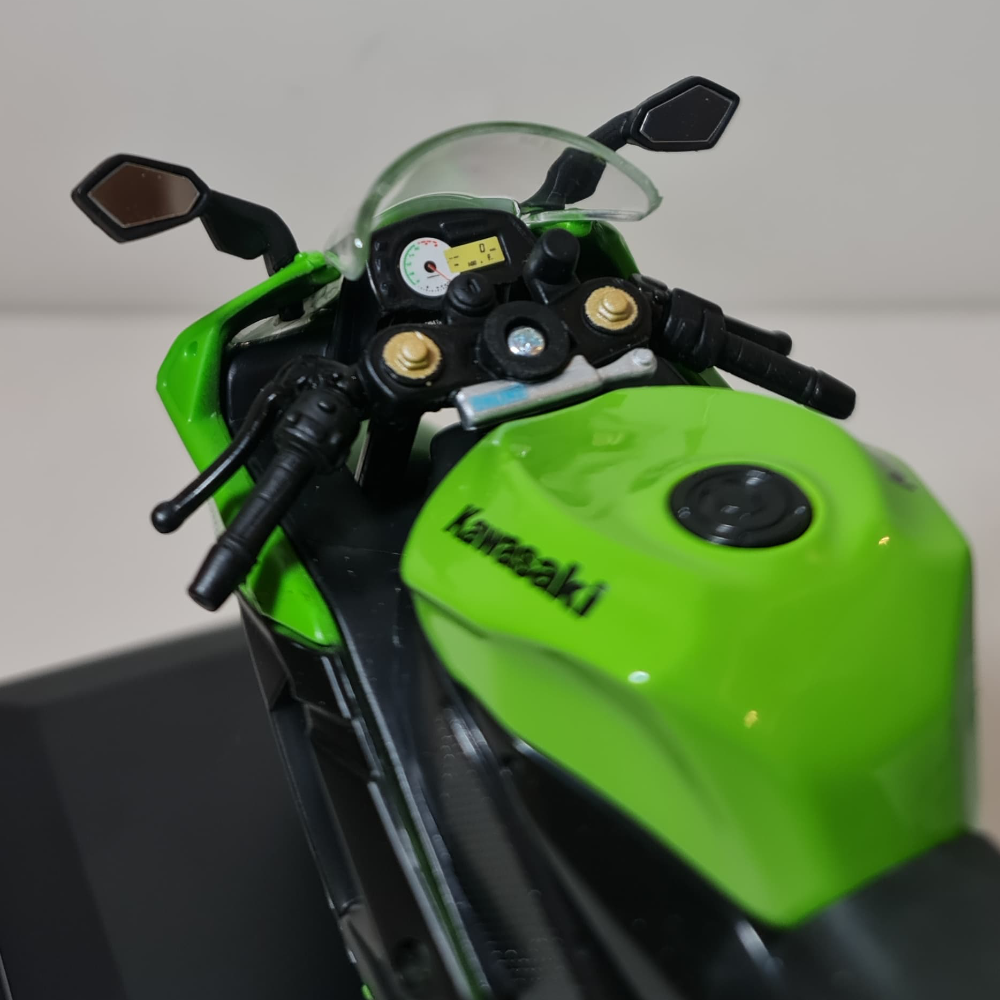 KAWASAKI NINJA ZX-10R