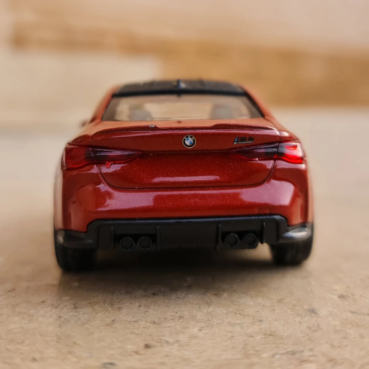 BMW M4 COMPETITION