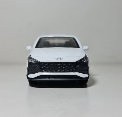 HUYANDAI ELANTRA CN7