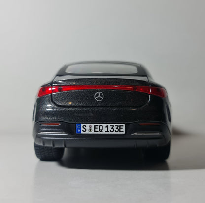 MERCEDES EQS