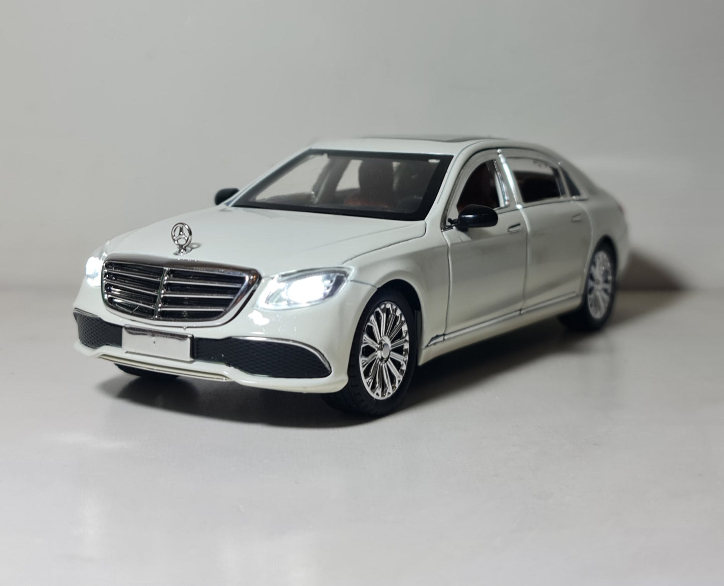MERCEDES E300