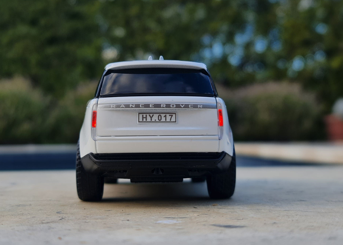 RANGE ROVER LAND LOVER