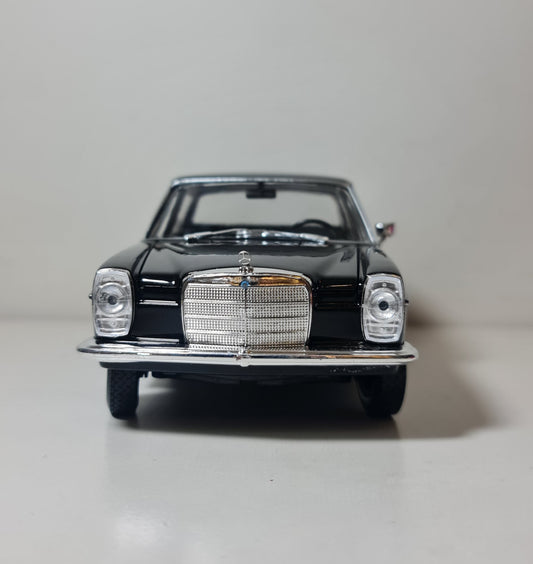MERCEDES W115 220E