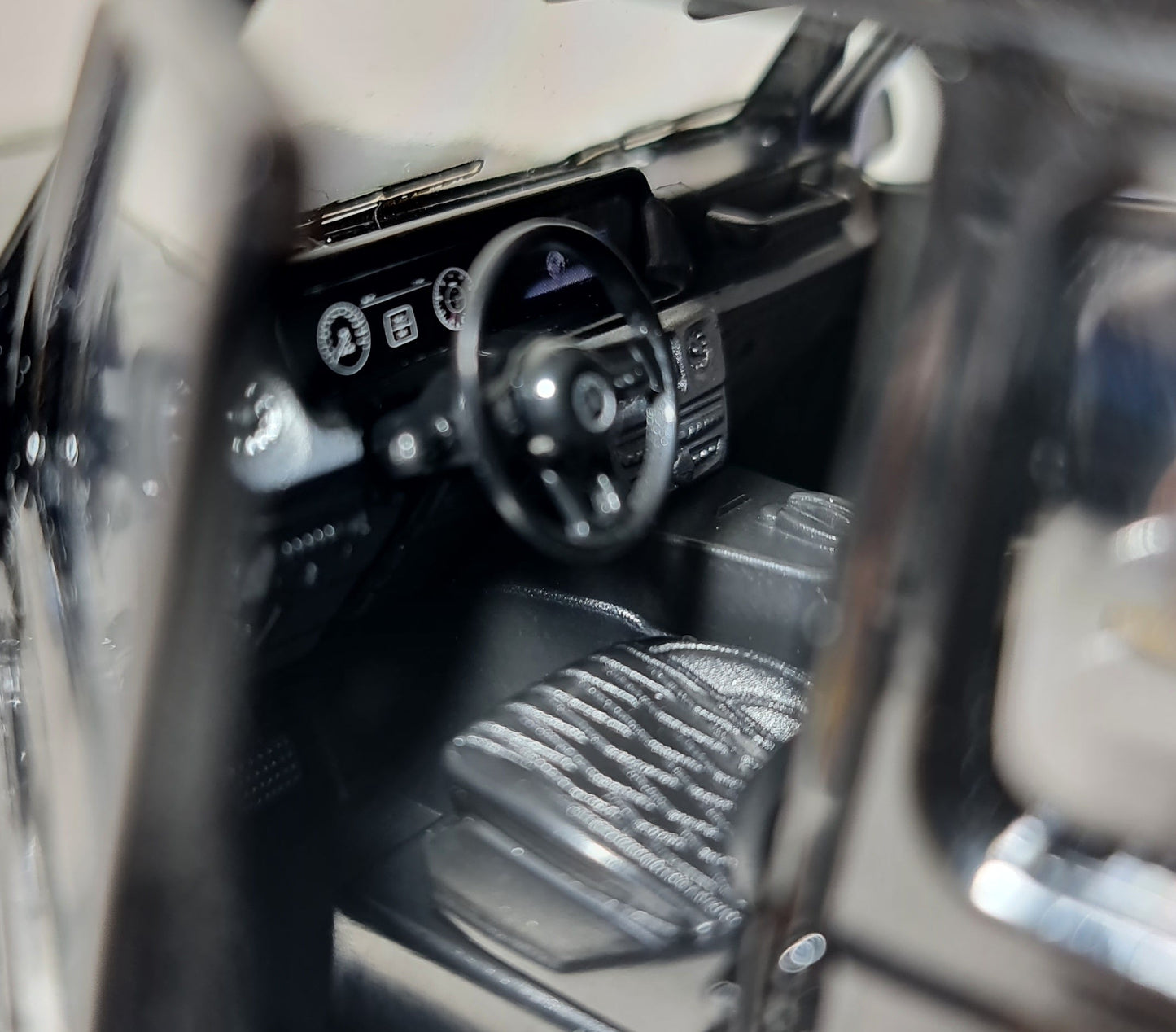 MERCEDES G500 (MAISTO)