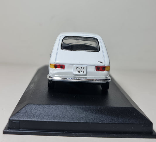 SEAT 127 1972 (1/43=9CM)