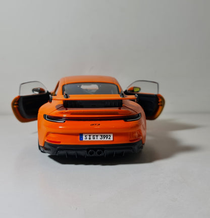 PORSCHE 911 GT3