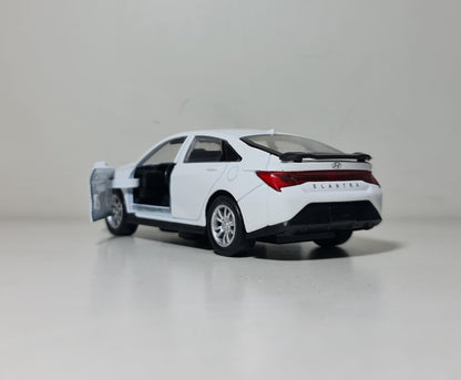 HUYANDAI ELANTRA CN7