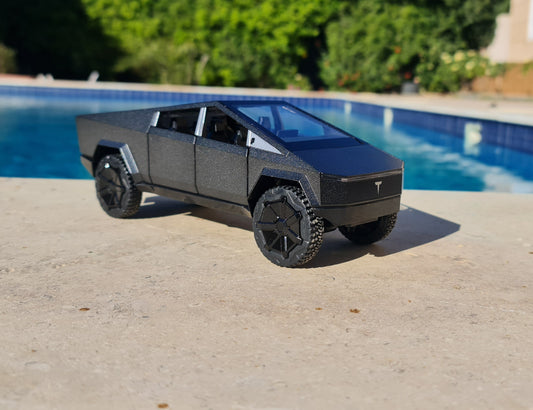 TESLA CYBERTRUCK