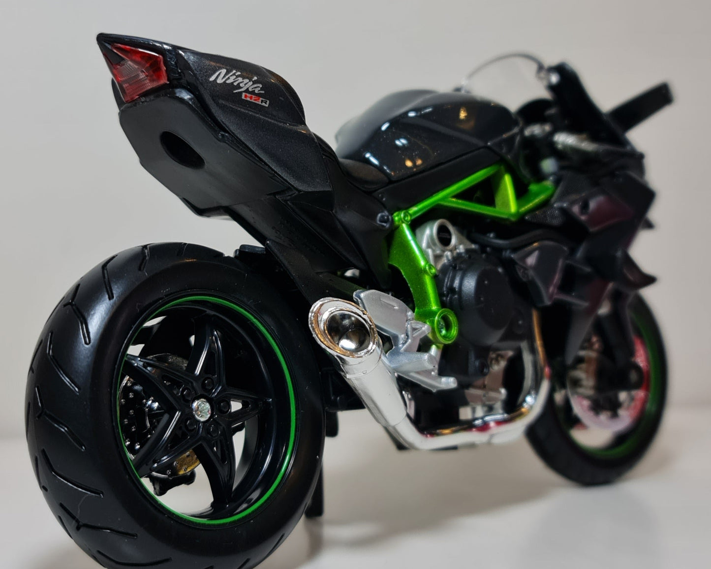KAWASAKI NINJA H2R