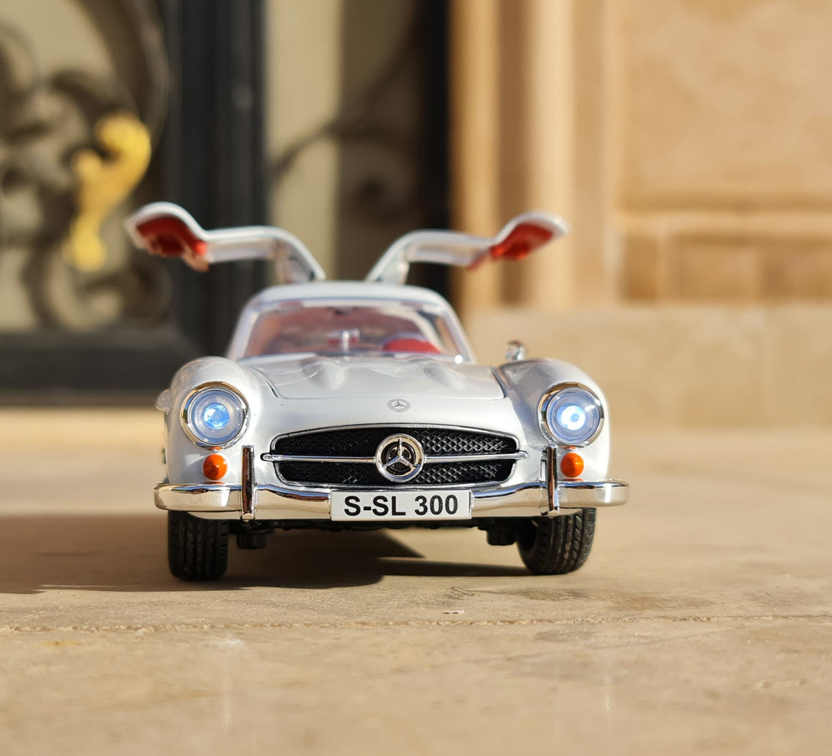 MERCEDES SL300(DEALER EDITION)