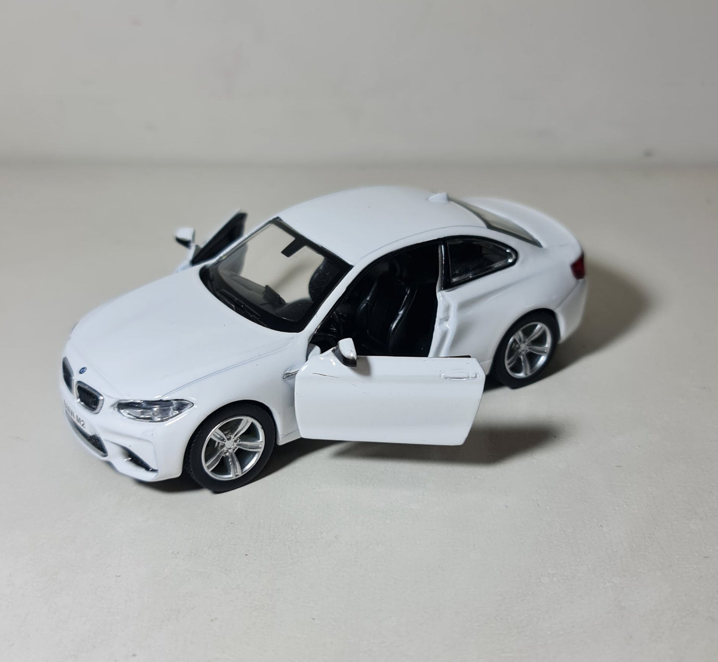 BMW M2 F87