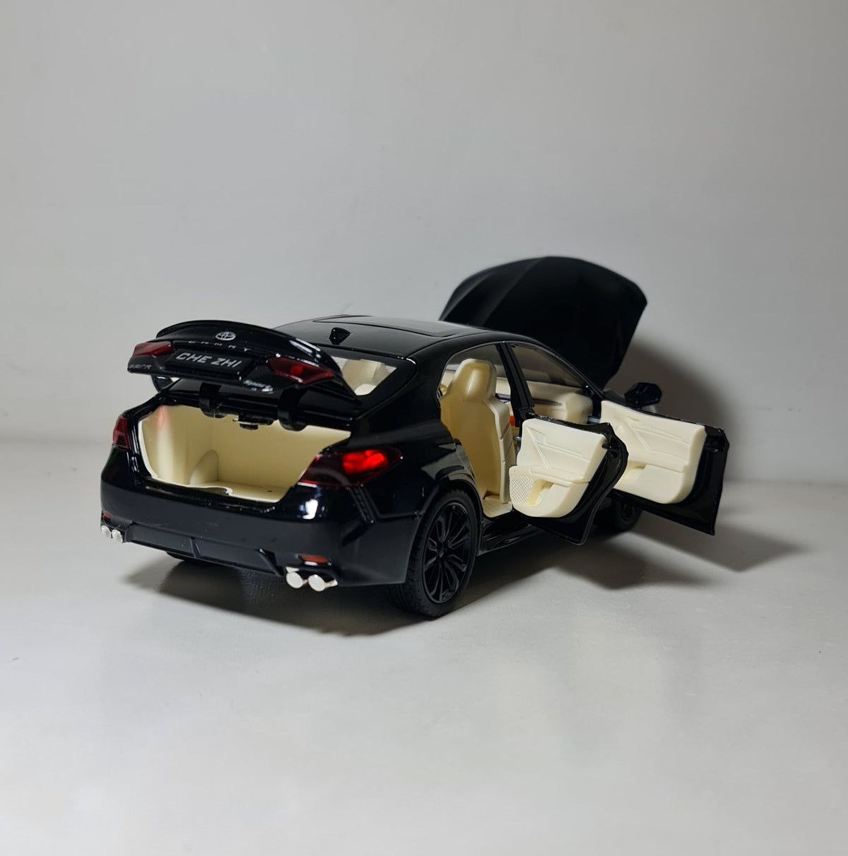 TOYOTA CAMRY (DEALER edition)