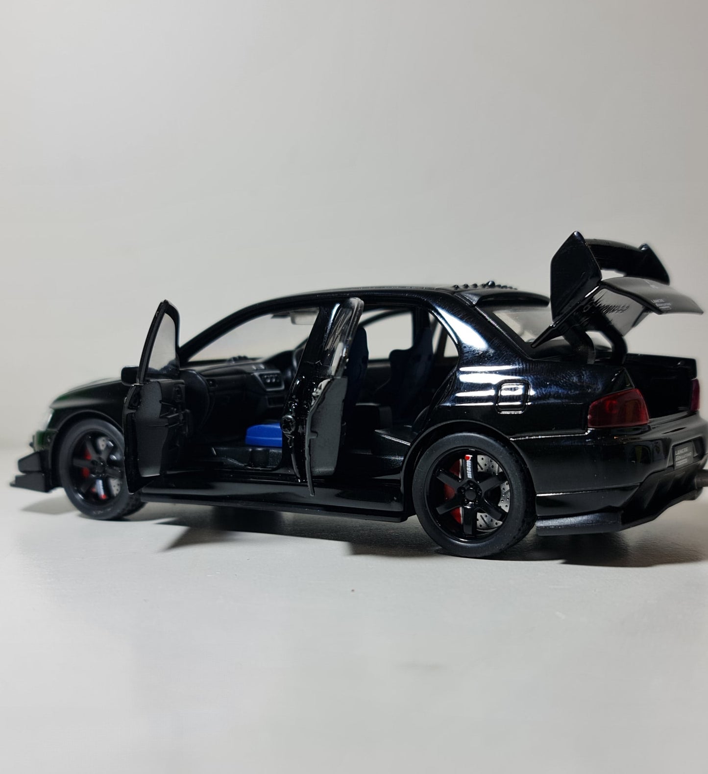MITSUBISHI LANCER EVO 9