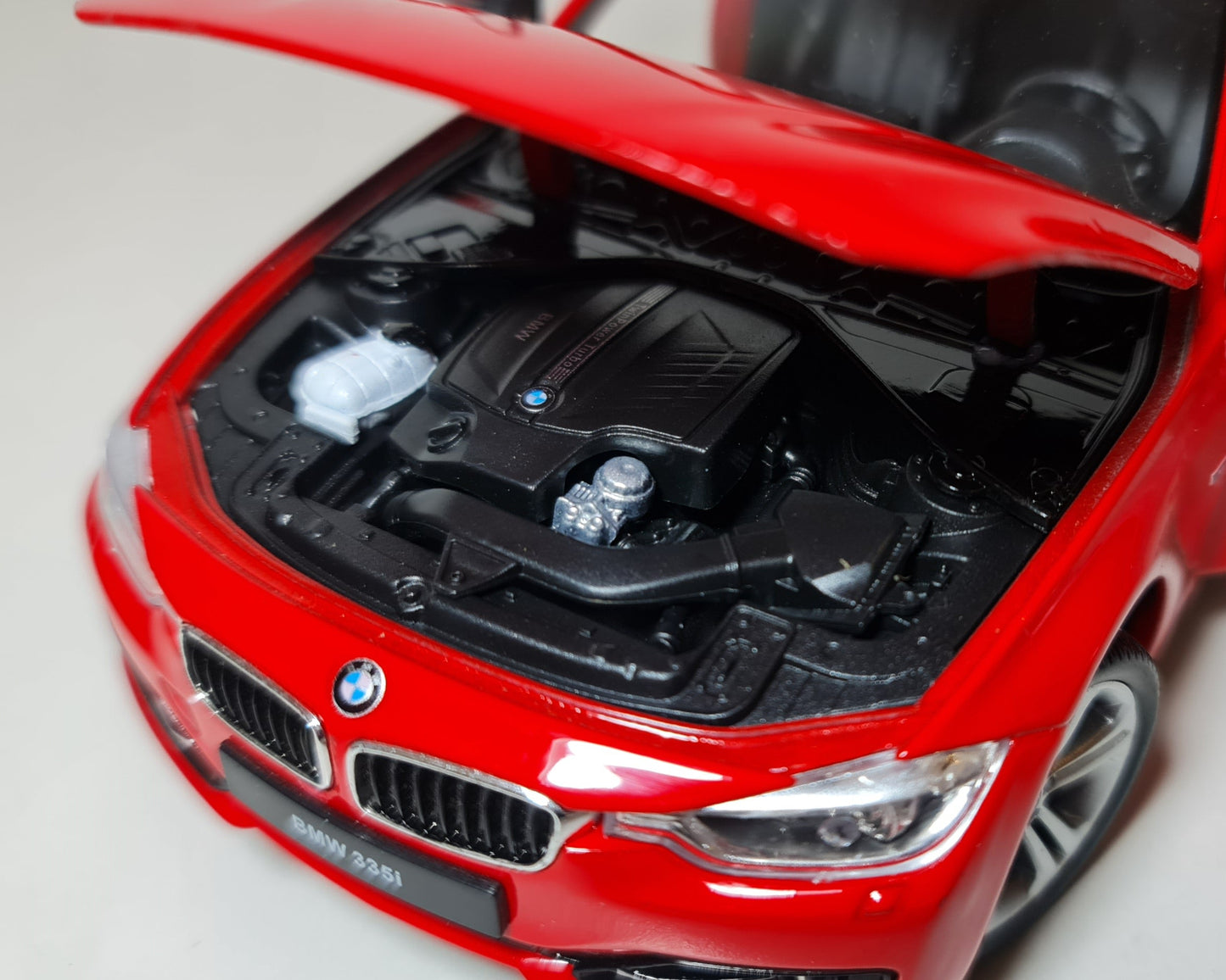 BMW F30
