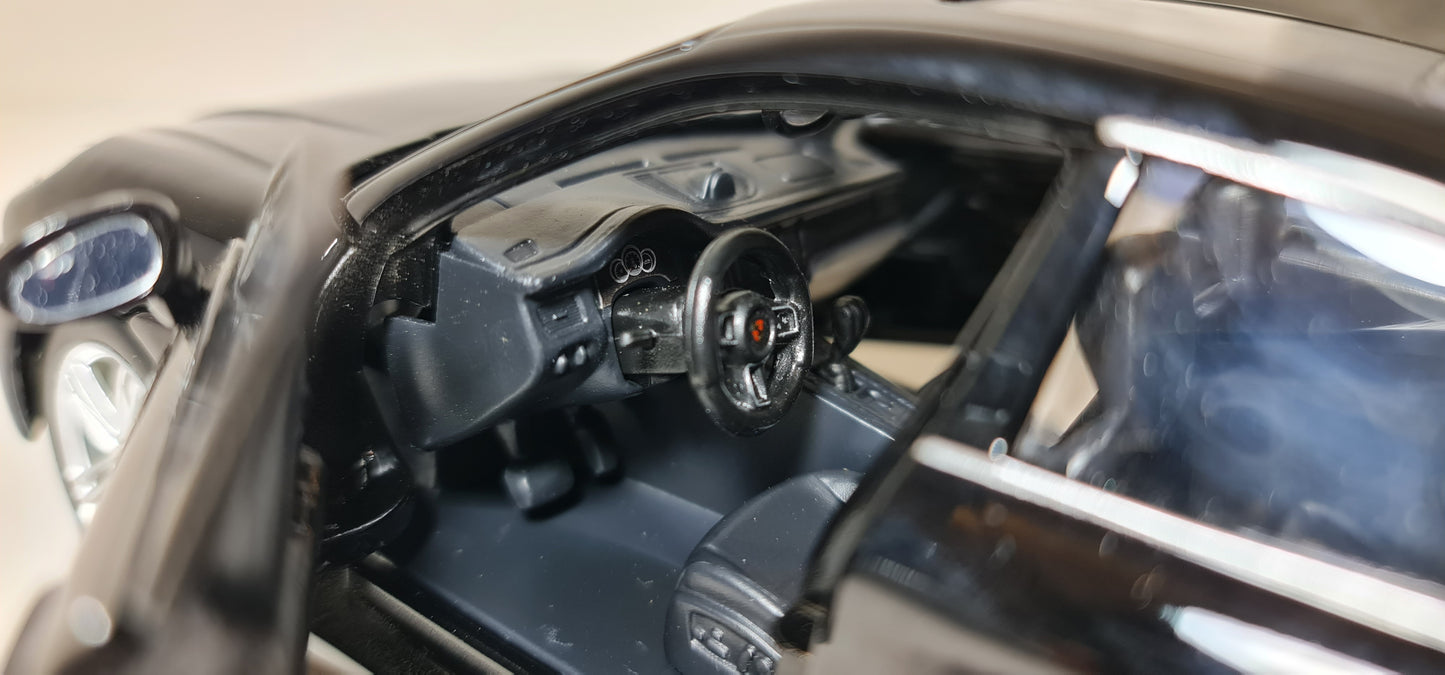 PORSCHE MACAN TURBO