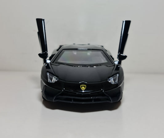 LAMBORGHINI AVENTADOR SVJ