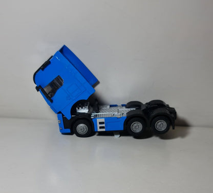 MAN CONTAINER HEAD
