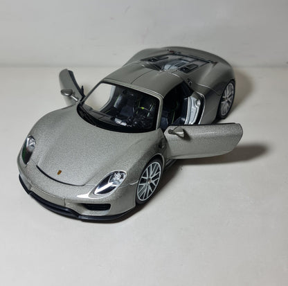 PORSCHE SPYDER 918