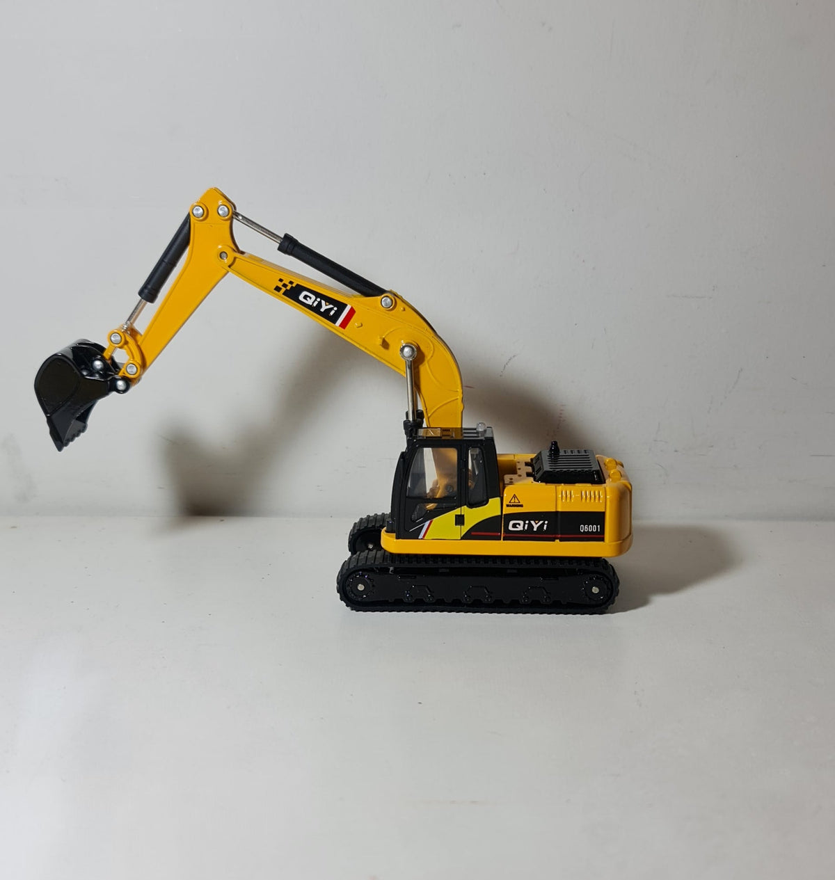 EXCAVATOR TRACTOR