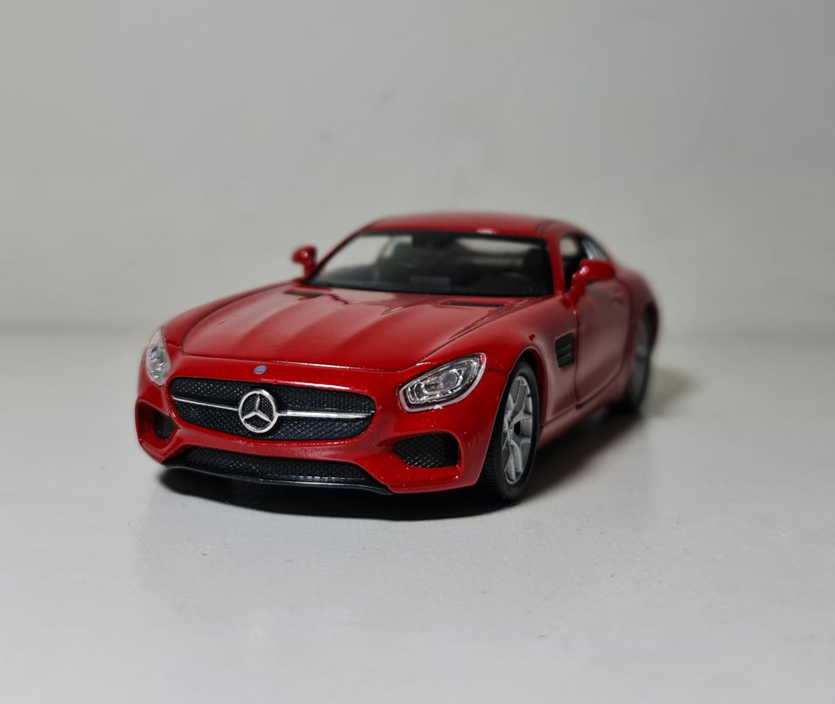 MERCEDES GT AMG