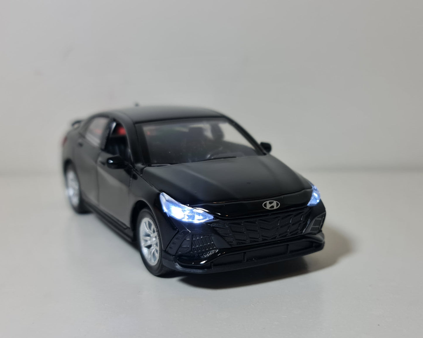 HYUNDAI ELANTRA CN7
