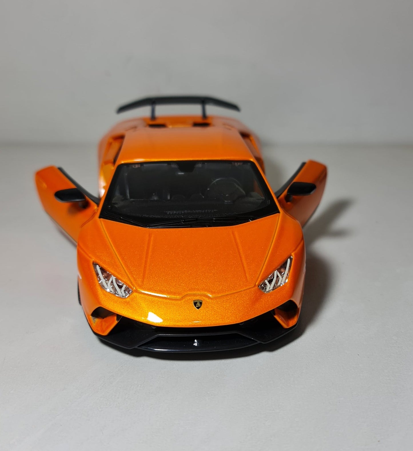 LAMBORGHINI HURACAN PERFORMANTE