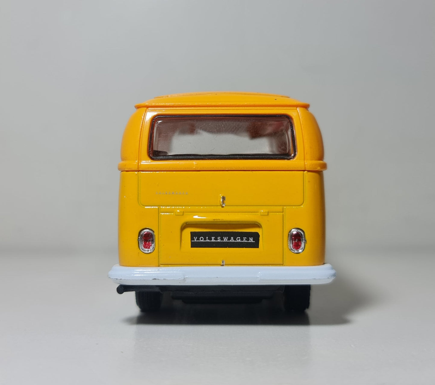 VOLKSWAGEN T2
