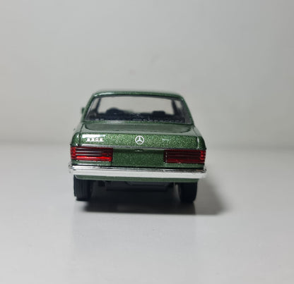MERCEDES W123 230E