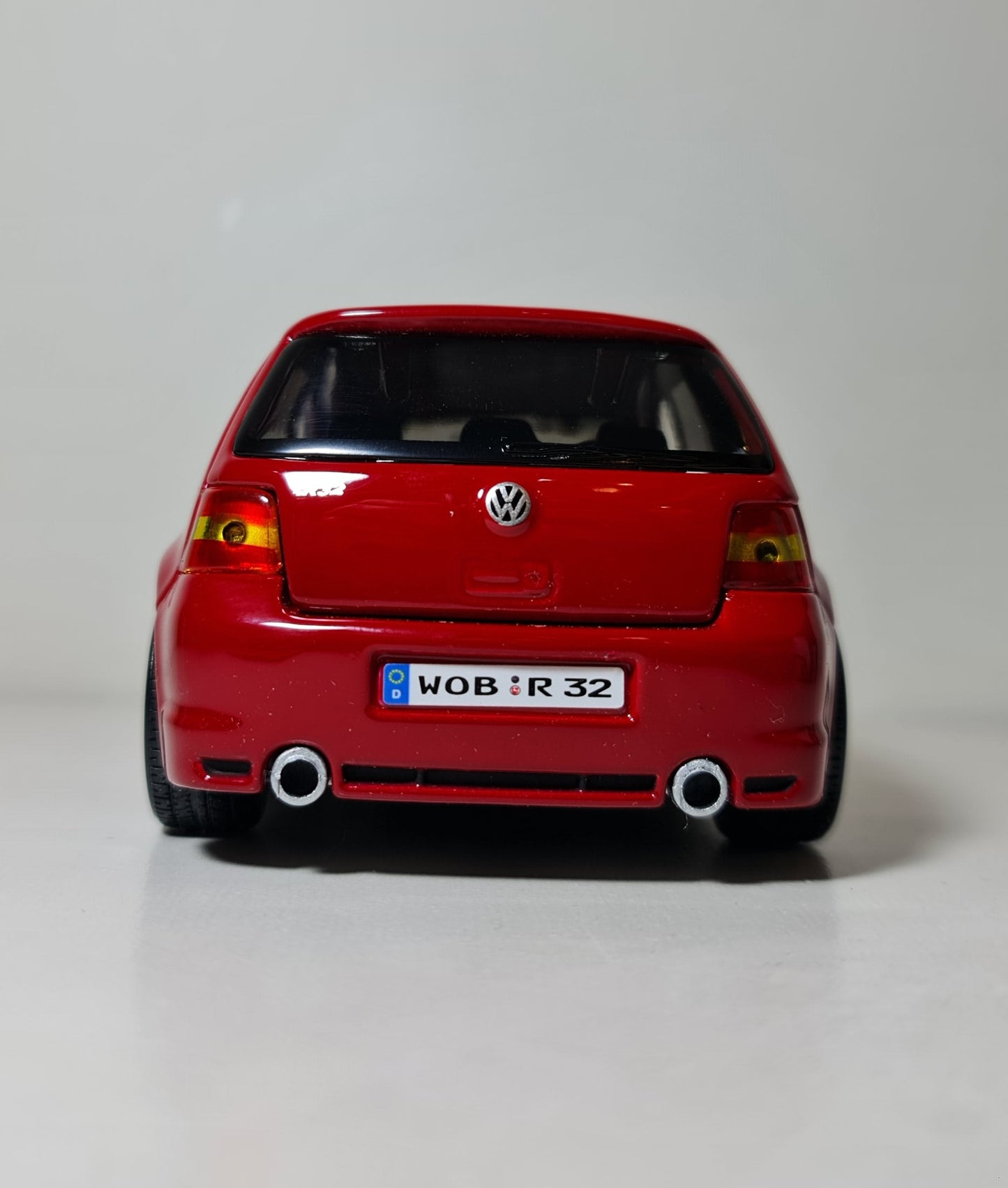 GOLF 4 R32