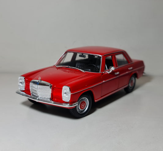 MERCEDES W115 220E