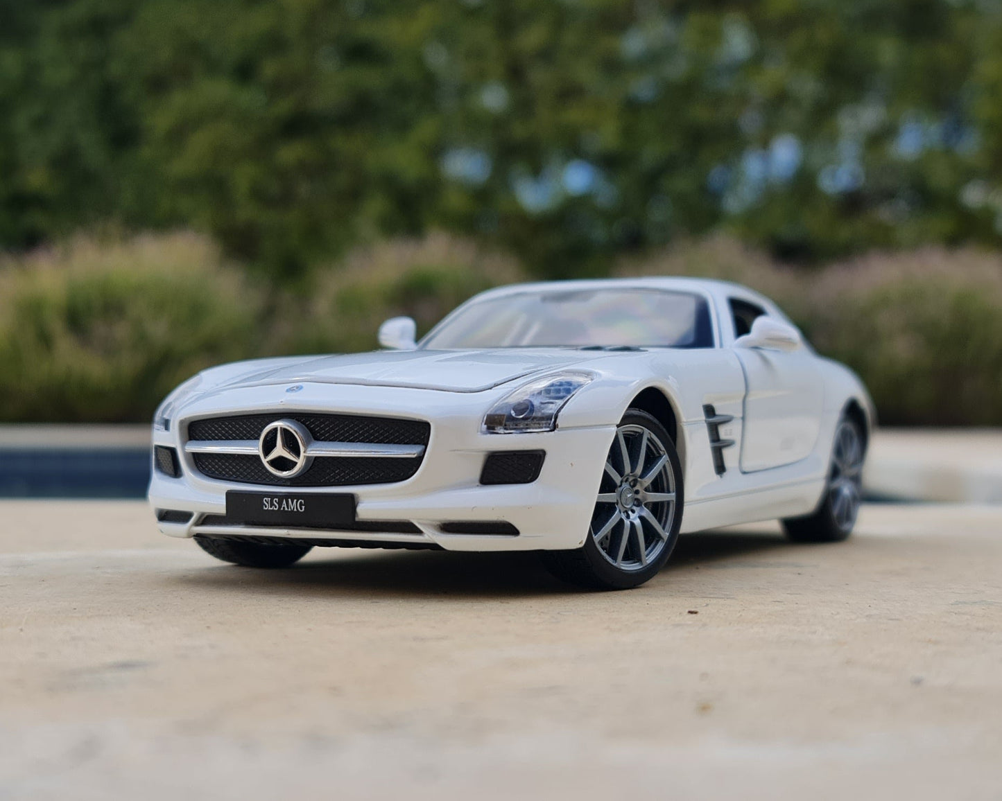 MERCEDES SLS AMG