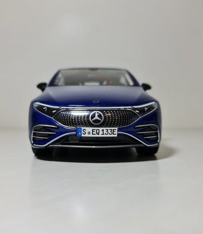 MERCEDES EQS