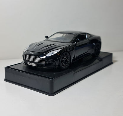 ASTON MARTIN DB12