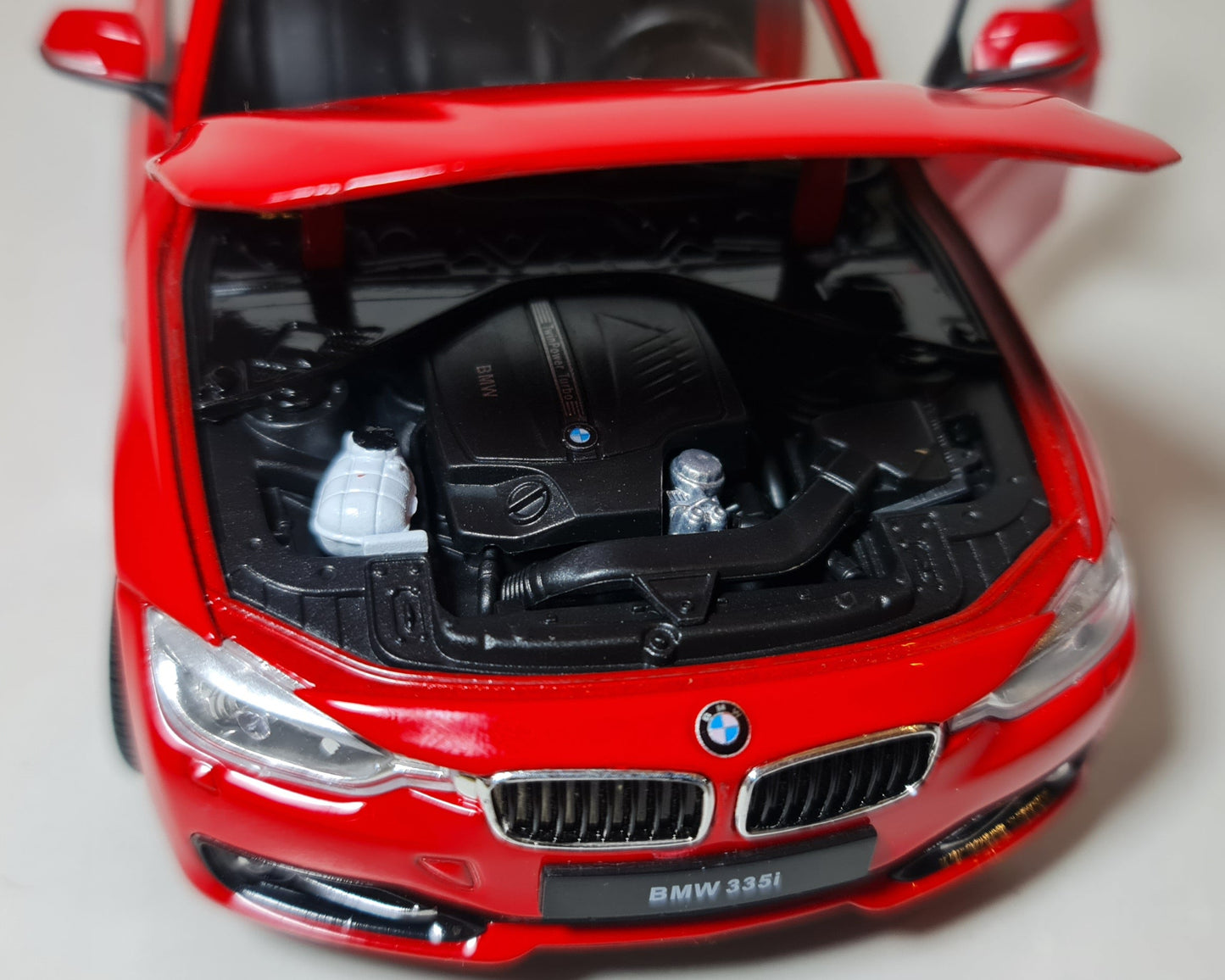 BMW F30