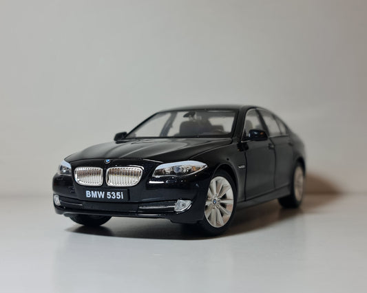 BMW 5th SERIES F10