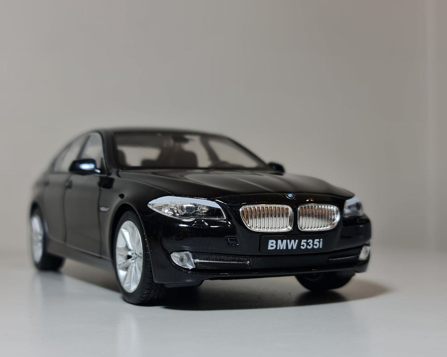 BMW 5th SERIES F10