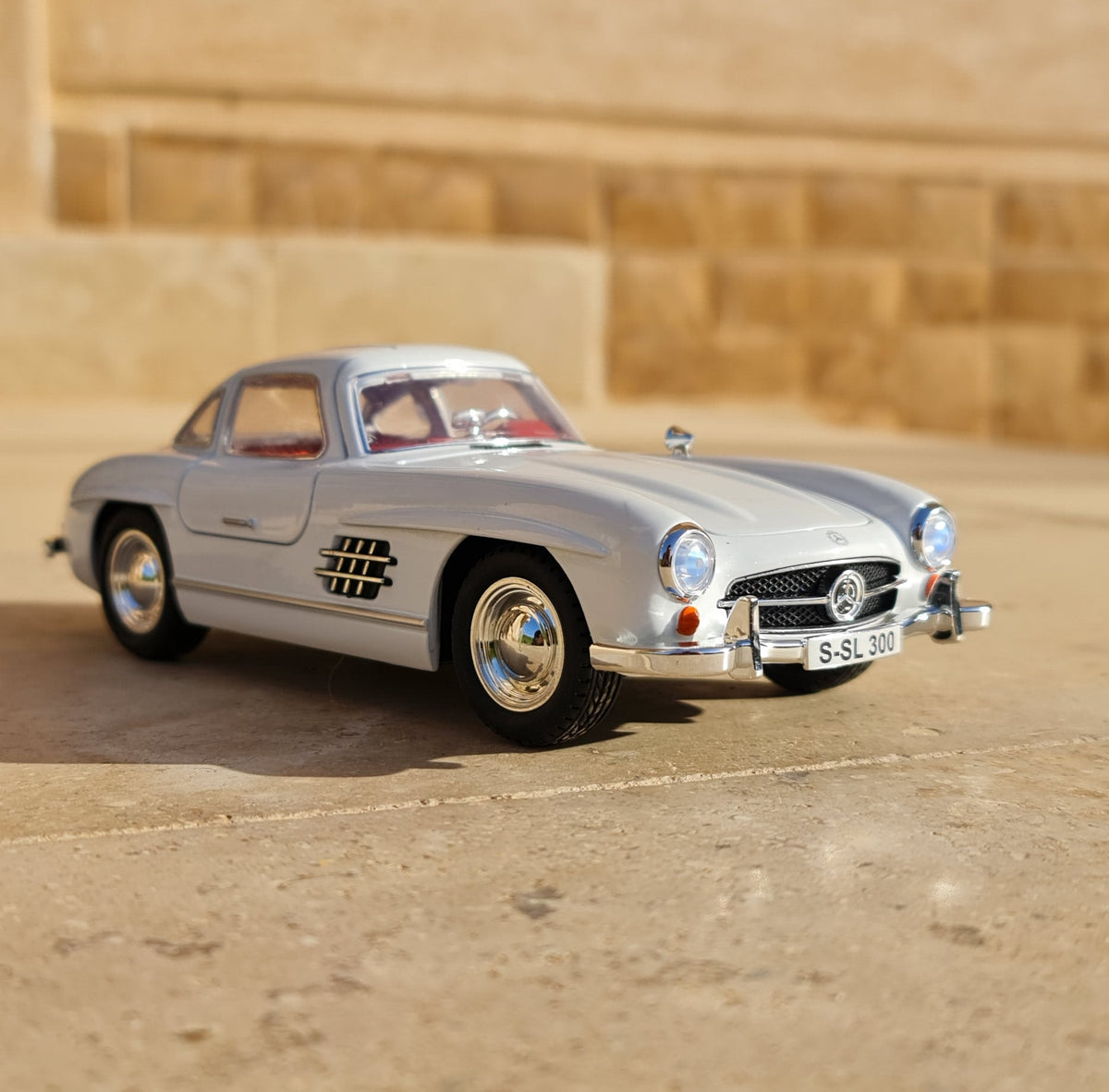 MERCEDES SL300(DEALER EDITION)