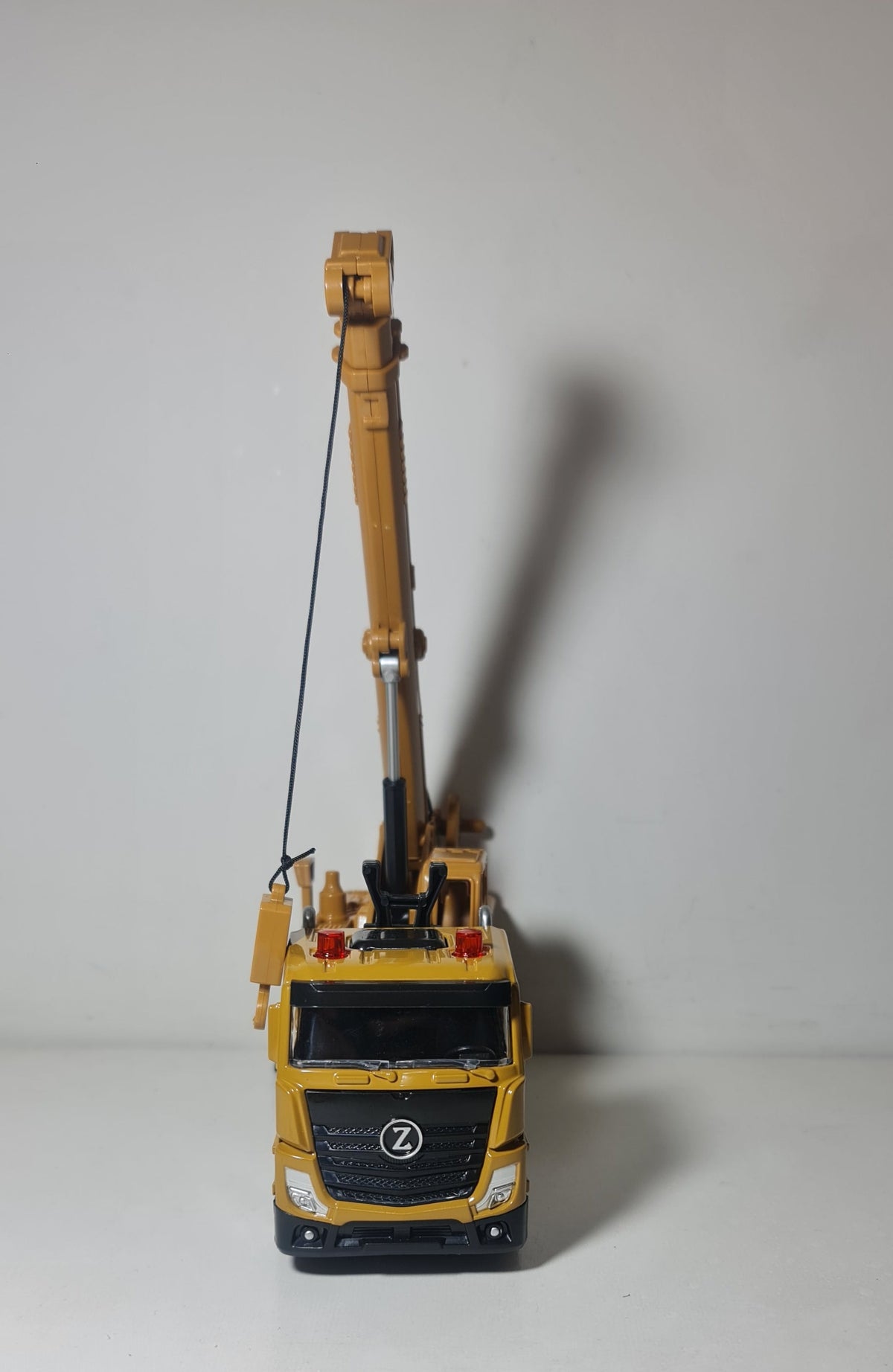 CRANE TRUCK