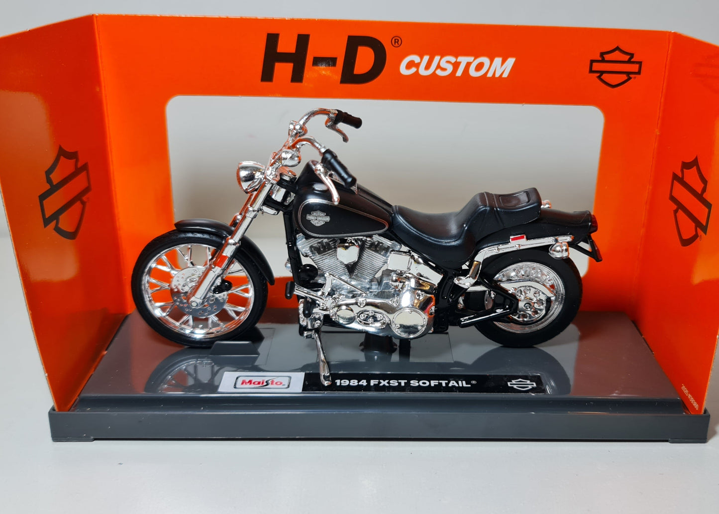 HARLEY DAVIDSON FXST SOFTAIL