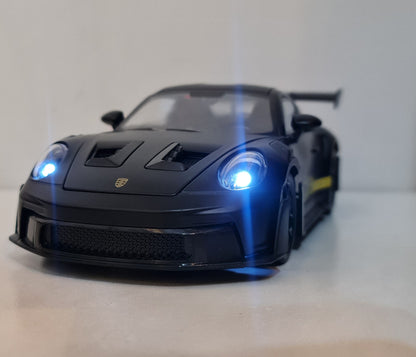 PORSCHE 992 GT3RS (1/24)