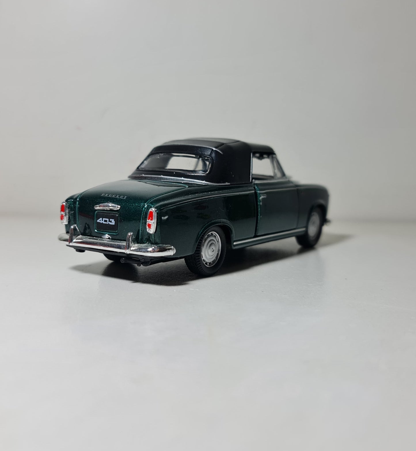 PEUGOET 403