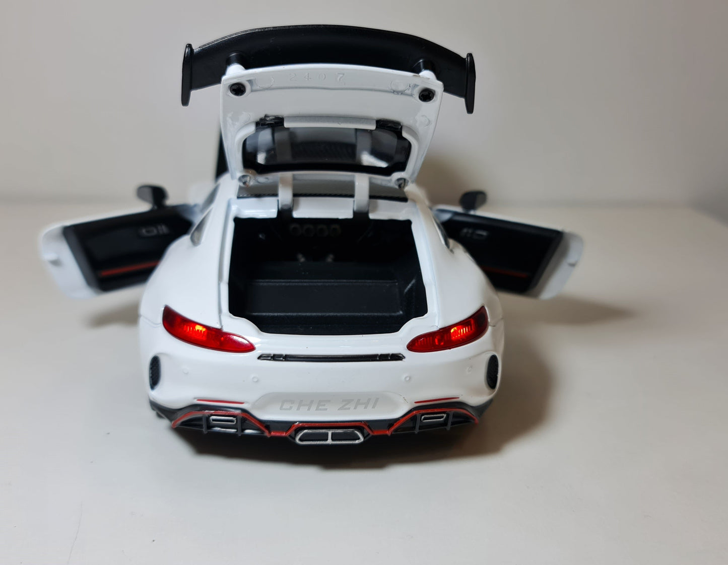 MERCEDES GTR AMG