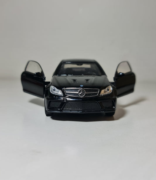 MERCEDES C63 w204