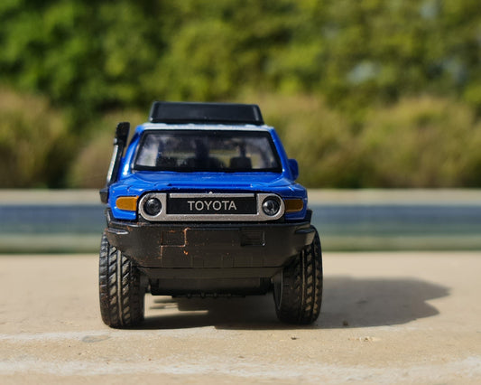 TOYOTA FJ CRUISER