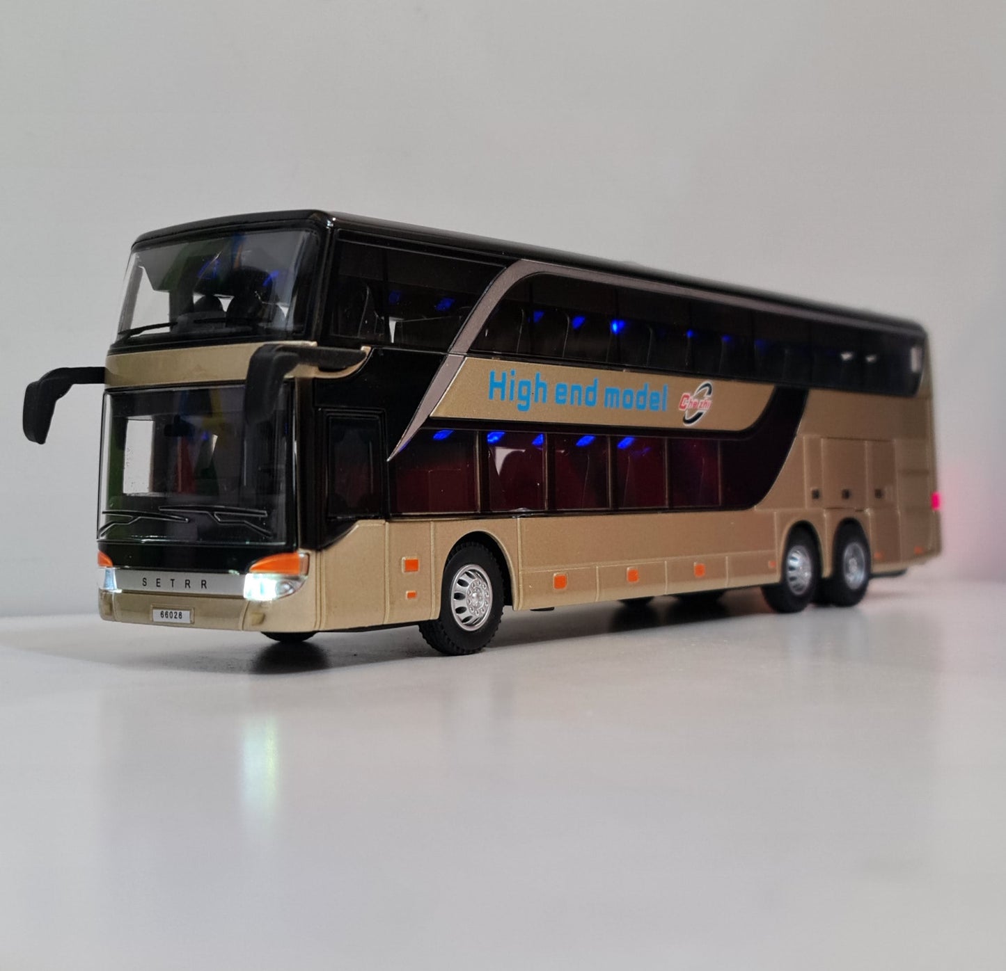 DOUBLE DECKER BUS